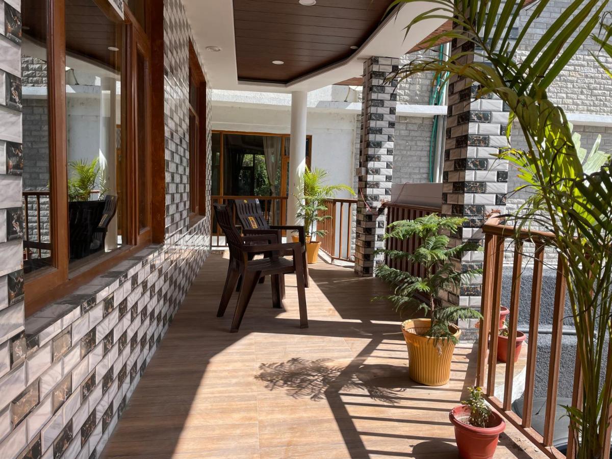 Manali Vibes Hotel Buitenkant foto